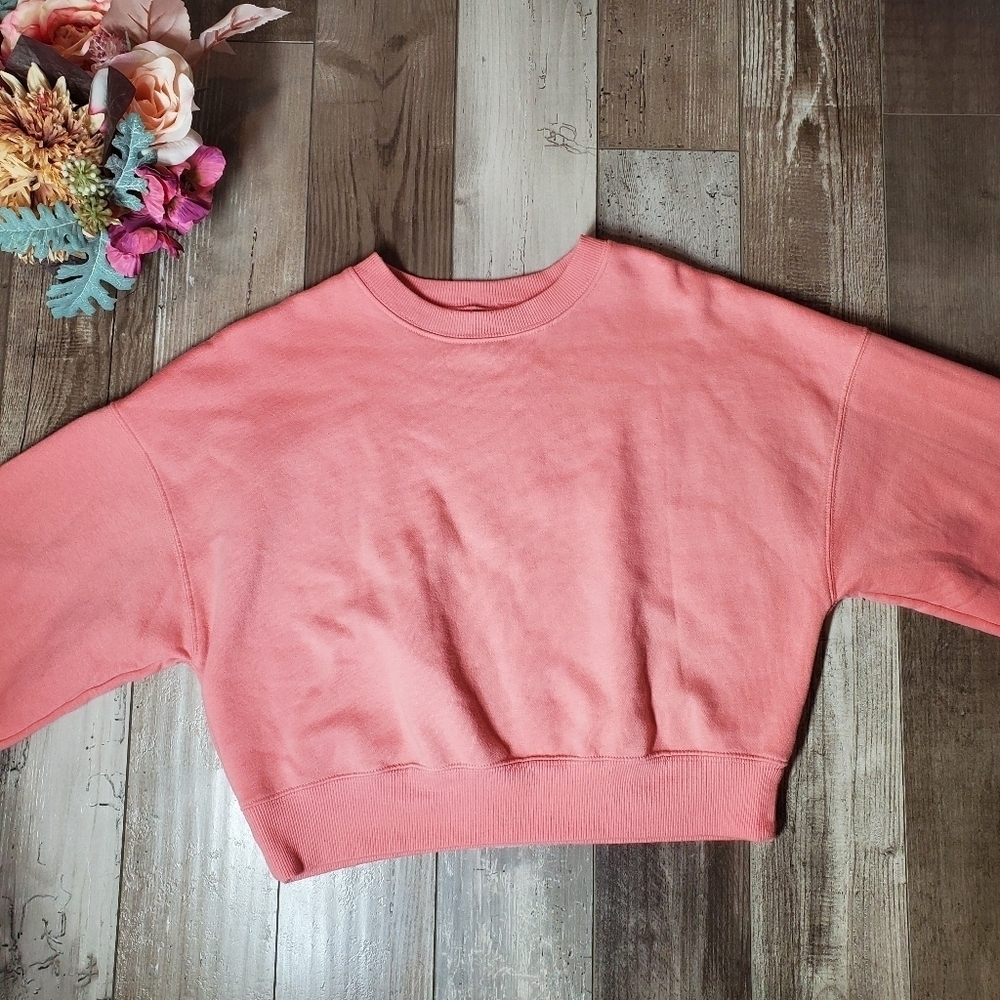 Wild Fable Coral Pink Cropped Drop Shoulder Fleece Pullover Sweatshirt NWOT - Picture 11 of 16